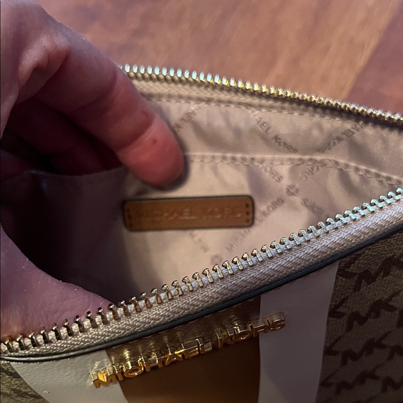 Like new Michael Kors Brown and Cream Monogram Clutch - Picture 10 of 16